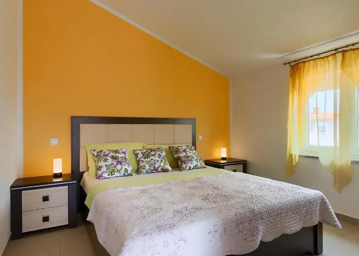 别墅 Jasminka By Guide 佩罗杰