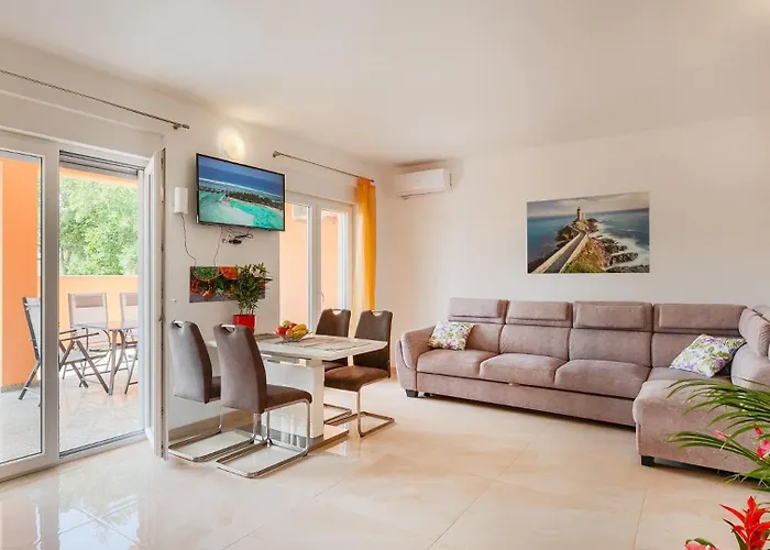 Jasminka By Guide Villa Peroj